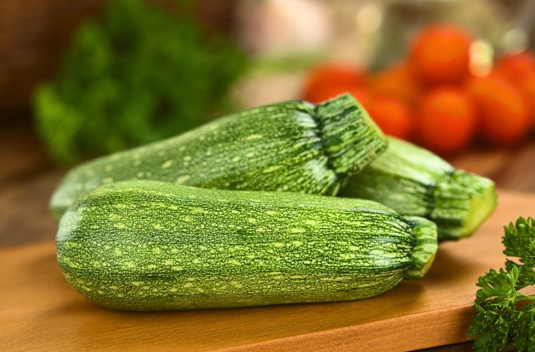 Rüyada kabak pişirmek, rüyada kabak tarlasına gitmek, rüyada olgun bir kabak görmek. Rüyada kabak tabirleri.