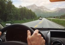 Rüyada Araba Sürmek Ne Anlama Gelir? Rüyada araba sürmek nasıl yorumlanır. Rüyada herhangi bir araca binip bunu sürdüğünü görmek. Rüyada araba sürmek tabirleri.