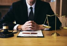 Rüyada Avukat Görmek Ne Anlama Gelir? Rüyada avukat görmek. Rüyada avukata gitmek. Rüyada avukat arkadaşını görmek. Rüyada avukat cübbesi giymek.