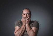 Rüyada Azrail Görmek Ne Anlama Gelir? Rüyada azraili görmek. Rüyada azrailin canını almaya geldiğini görmek. Rüyada ölüm meleğini görmek. Rüyada azraili insan kılığında görmek.