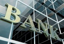 Rüyada Banka Görmek Ne Anlama Gelir? Rüyada banka görmek. Rüyada bankaya para yatırdığını görmek. Rüyada bankadan faiz aldığını görmek.