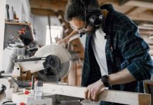 Rüyada Çalışmak Ne Anlama Gelir? Rüyada çalışmak. Rüyada çalışmak istemek ya da istememek. Rüyada çalıştığın iş yerini görmek. Rüyada çalıştığını görmek.