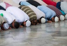 Rüyada Cemaat Görmek Ne Anlama Gelir? Rüyada cemaat görmek. Rüyada cemaat lideri görmek. Rüyada cemaatle namaz kılmak ne anlama gelir.