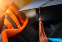 Rüyada Doktora Görmek Ne Anlama Gelir? Rüyada doktora yapmak. Rüyada doktora öğrencisi olduğunu görmek. Rüyada doktora görmek.