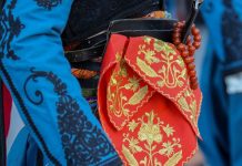 Rüyada Efe Görmek Ne Anlama Gelir? Rüyada efe görmek, rüyada efe oyunu oynamak, rüyada efe kıyafeti giymek. Rüyada efe görmek.