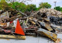 Rüyada Enkaz Görmek Ne Anlama Gelir? Rüyada enkaz görmek, rüyada enkaz altında kalmak, rüyada enkazdan çıkmak, rüyada enkaz temizlemek. Rüyada enkaz tabirleri.