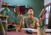 Rüyada Ezberlemek Ne Anlama Gelir? Rüyada ezber yapmak, rüyada bir şeyi ezberlediğini görmek, rüyada Kur’an ezberlemek. Rüyada ezber tabirleri.