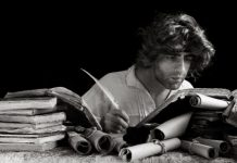 Rüyada Filozof Görmek Ne Anlama Gelir? Rüyada filozof görmek, rüyada filozof ile konuşmak, rüyada filozofun dersini dinlemek, rüyada tanınmış bir filozof görmek. Rüyada filozof tabirleri.