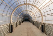 Rüyada Geçit Görmek Ne Anlama Gelir? Rüyada dağ geçidi görmek, rüyada dar geçit görmek, rüyada tören geçidi görmek. Rüyada geçit görmek.