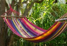 Rüyada Hamak Görmek Ne Anlama Gelir? Rüyada hamakta sallanmak, rüyada hamakta dinlenmek, rüyada hamak kurmak. Rüyada hamak tabirleri.