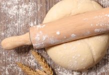 Rüyada Hamur Görmek Ne Anlama Gelir? Rüyada hamur görmek, rüyada hamur yoğurmak, rüyada hamur pişirmek, rüyada hamurla ekmek yapmak. Rüyada hamur tabirleri.