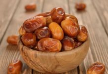 Rüyada Hurma Şarabı Görmek Ne Anlama Gelir? Rüyada hurma şarabı içmek, rüyada hurma şarabı hazırlamak, rüyada hurma şarabı ikram etmek. Rüyada hurma şarabı tabirleri.