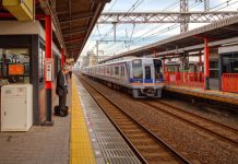 Rüyada İstasyon Görmek Ne Anlama Gelir? Rüyada istasyon görmek, rüyada tren istasyonunda yürümek, rüyada boş bir istasyonda beklemek, rüyada istasyonda trenin gelmesini izlemek. Rüyada istasyon tabirleri.