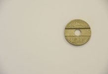 Rüyada Jeton Görmek Ne Anlama Gelir? Rüyada jetonla bir cihaz kullanmak, rüyada jeton toplamak, rüyada bir makineye jeton atmak. Rüyada jeton tabirleri.