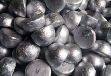 Rüyada Kalay Görmek Ne Anlama Gelir? Rüyada bir kap üzerinde kalay görmek, rüyada eski kapları kalaylatmak, rüyada parlayan kalaylı kap görmek.