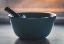 Rüyada Kase Görmek Ne Anlama Gelir? Rüyada boş bir kase görmek, rüyada kase içinde çorba içmek, rüyada kaseyi temizlemek. Rüyada kase tabirleri.
