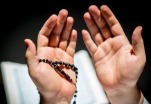 Rüyada Kelime-i Şehadet Görmek Ne Anlama Gelir? Rüyada Kelime-i Şehadet görmek, rüyada Kelime-i Şehadet getirerek huzur bulmak, rüyada Kelime-i Şehadet yazılı bir tablo görmek, rüyada bir topluluğun Kelime-i Şehadet getirdiğini duymak. Rüyada Kelime-i Şehadet tabirleri.
