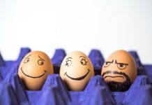 Rüyada Kıskanmak Ne Anlama Gelir? Rüyada bir sevgiliyi kıskanırken görmek, rüyada kıskanıldığını fark etmek, rüyada kıskançlık duygusuyla hareket etmek ve rüyada kıskanmak nedeniyle pişmanlık hissetmek.