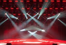 Rüyada Konser Görmek Ne Anlama Gelir? Rüyada konser görmek, rüyada konser biletini kaybetmek, rüyada arkadaşlarla konsere gitmek ve rüyada konser alanında eğlenmek.