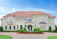 Rüyada Köşk Görmek Ne Anlama Gelir? Rüyada köşk görmek, rüyada köşkün pencerelerinden dışarı bakmak, rüyada köşkün büyük bir salona sahip olduğunu fark etmek, rüyada köşk bahçesinde dolaşmak ve rüyada köşkün harabe halde olduğunu görmek.