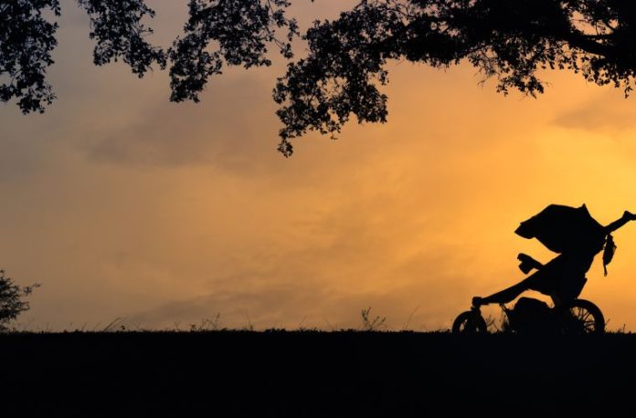 Rüyada loğusa görmek, rüyada loğusa kadının dinlendiğini izlemek, rüyada loğusa odasını düzenlemek, rüyada loğusa kıyafetleri görmek ve rüyada loğusa kadına destek olmak.