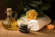 Rüyada Masaj Görmek Ne Anlama Gelir? Rüyada masaj sırasında rahatlamak, rüyada masaj yapılırken huzur bulmak, rüyada masajın acıttığını hissetmek ve rüyada masaj yapılan bir salona girmek.