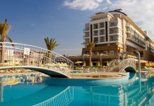 Rüyada Otel Görmek Ne Anlama Gelir? Rüyada otelde konaklamak, rüyada otel odasında bir şeyler yapmak, rüyada otelde rahatlamak ve rüyada otelde bir yer seçmek.