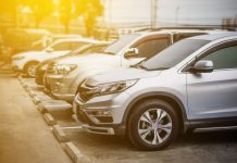 Rüyada Otomobil Görmek Ne Anlama Gelir? Rüyada otomobil ile yolculuk yapmak, rüyada otomobilde olmak, rüyada otomobil almak veya satmak ve rüyada otomobilin içinde huzur bulmak.