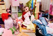 Rüyada Özensizlik Görmek Ne Anlama Gelir? Rüyada özensiz davranmak, rüyada özensiz bir hazırlık görmek, rüyada dikkatsiz bir eylem yapmak vb. rüya tabirleri.