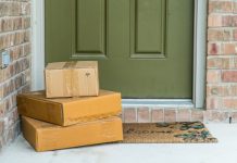 Rüyada Paket Görmek Ne Anlama Gelir? Rüyada hediye paketi açmak, rüyada gizemli bir paket taşımak, rüyada paket hazırlamak vb. rüya tabirleri.