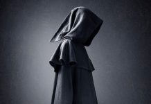 Rüyada Pelerin Görmek Ne Anlama Gelir? Rüyada pelerin giymek, rüyada kırmızı pelerin görmek, rüyada siyah pelerin takmak vb. rüya tabirleri.