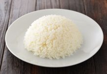 Rüyada Pilav Görmek Ne Anlama Gelir? Rüyada pilav yemek, rüyada pirinç pilavı pişirmek, rüyada etli pilav görmek vb. rüya tabirleri.