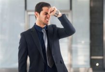 Rüyada Pişman Olmak Görmek Ne Anlama Gelir? Rüyada bir hata yaptığını fark etmek, rüyada geçmişteki bir olay için üzülmek, rüyada birine özür dilemek istemek, rüyada fırsatları kaçırdığına inanmak vb. rüya tabirleri.