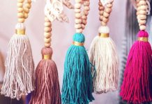 Rüyada Püskül Görmek Ne Anlama Gelir? Rüyada püskül görmek, püskül takmak, püskülün kaybolması, püskül almak vb. rüya tabirleri.