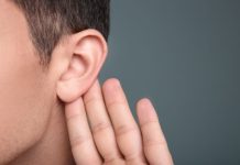 Rüyada Sağır Görmek Ne Anlama Gelir? Rüyada sağır görmek, sağır birini görmek, sağırla iletişim kurmak, sağır olmanın anlamı vb. rüya tabirleri.