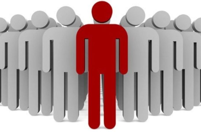 Rüyada sendikacı görmek, rüyada bir sendika lideri ile görüşmek, rüyada sendikacıdan destek almak, rüyada sendikacı olarak çalışmak.