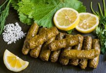 Rüyada Yaprak Sarması (Dolma) Görmek Ne Anlama Gelir? Rüyada yaprak sarması görmek. Rüyada dolma görmek. Rüyada sarma ya da dolma yapmak. Rüyada yaprak sarmak. Rüyada dolma biber görmek.