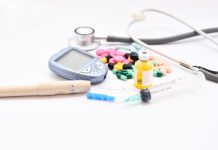 Rüyada Tedavi Görmek Ne Anlama Gelir? Rüyada doktor tarafından tedavi edilmek, ilaç kullanmak, serum takılması, hastanede yatmak, sağlığına kavuşmak vb. rüya tabirleri.