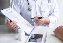 Rüyada Teşhis Etmek Ne Anlama Gelir? Rüyada hastalık teşhisi koymak, rüyada kendine ya da başkasına teşhis yapmak, rüyada doktorla teşhis konuşmak.