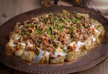 Rüyada Tirit Görmek Ne Anlama Gelir? Rüyada sıcak tirit görmek, rüyada tirit ikram edilmesi, rüyada etli tirit yemek, rüyada tiritin kokusunu almak.