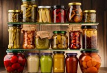 Rüyada Turşu Görmek Ne Anlama Gelir? Rüyada karışık turşu görmek, rüyada turşu kavanozunu açmak, rüyada sofrada turşu yemek, rüyada evde turşu kurmak.