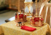 Rüyada Ululuk Görmek Ne Anlama Gelir? Yücelik ve kudret görmek, yüksek bir manevi güç hissetmek, kutsal bir varlığın huzurunda olmak vb. rüya tabirleri.