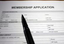 Rüyada Üyelik Görmek Ne Anlama Gelir? Bir kuruluşa üye olduğunu görmek, üyelik formu doldurmak, üyeliğe kabul edilmek ya da üyelik belgesi görmek vb. rüya tabirleri.