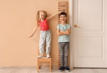 Rüyada Uzamak Görmek Ne Anlama Gelir? Boyunun uzadığını görmek, birinin aniden uzaması, nesnelerin uzayıp büyümesi vb. rüya tabirleri.