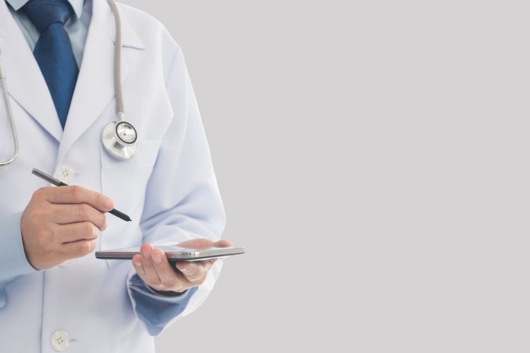 Kas krampları uzun sürerse veya ciddi ağrı yaratırsa hangi durumda doktora gidilmeli?