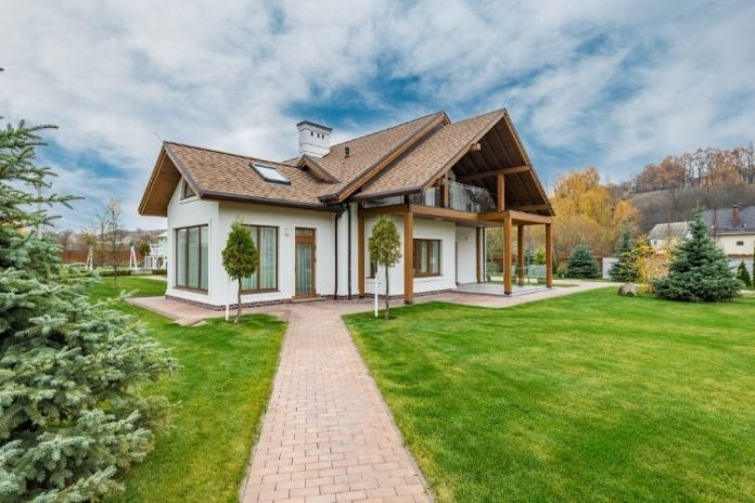 Güvenli ve huzurlu bir tatil için evden çıkmadan önce alınması gereken önlemler.