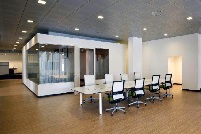 Ofis ortamında verimliliği artıracak düzenleme ve tasarım önerileri.