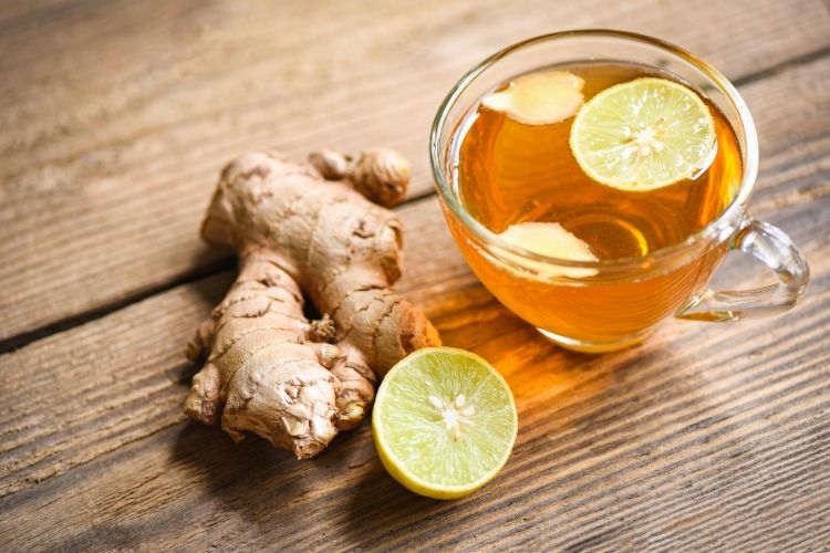 Evde kolayca zencefil limon çayı yapma tarifi.
