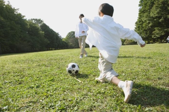 Çocuklar için sporun fiziksel ve zihinsel faydalarıÇocuklar için sporun fiziksel ve zihinsel faydaları