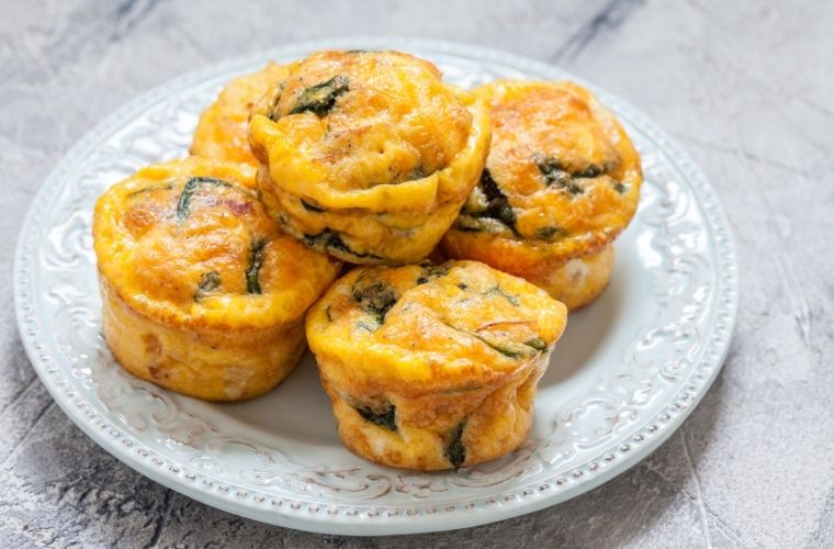 Kabaklı muffin, Kasım ayı için hem besleyici hem de lezzetli bir tatlı seçeneğidir.